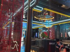 -屋有岛沉浸游戏旗舰店(中山公园店)