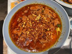 自贡水煮牛肉-懒人盐府人家(航天桥店)