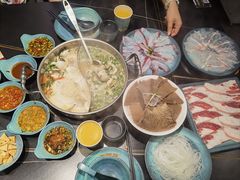 -老城鲜·小海鲜贝贝煲火锅(壹方城店)