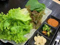 -臻牛烤肉