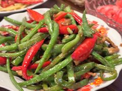 -人间半杯·小酒馆创意菜(三里屯店)