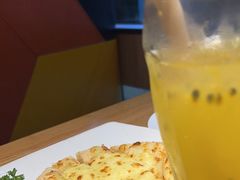 -菲滋意式餐厅(银泰百货金华江南店)