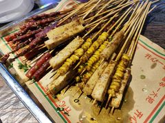 -老街烧烤大排档·地道湖北菜·龙虾馆(汉口火车站店)