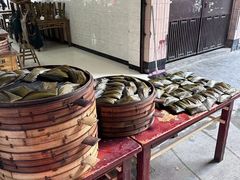 -丽华叶儿粑总汇