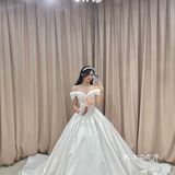东莞试纱｜自带光圈的金色秀禾 气场全开
