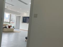 -聚云奢二手奢侈品黄金手表包包回收·中古店(三里屯总店)