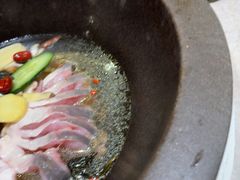 -鲜潭蒸汽石锅鱼(五道口购物中心店)