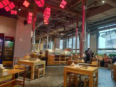 大堂-么肆烤肉·中式自助·烤肉大排档(街道口季佳PAI店)