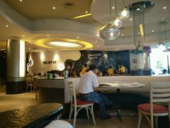 大堂-必胜客(湘隆店)