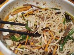 -云海肴·汽锅鸡·云南菜(天山百盛优客店)