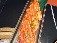 -山川小町·极番烧肉(新地假日广场店)