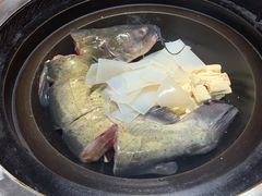 -满兴咱妈烀饼铁锅炖(兰州北街店)