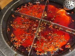 特色红汤-陈眼镜火锅(总店)