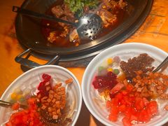 -大众跷脚牛肉馆·非遗传承单位(峨眉山店)