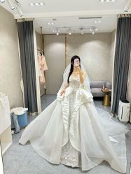 -GRACE KELLY婚纱与礼服(北京店)