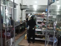 -汤锅大王(新平曹苏黄牛汤锅有限公司)