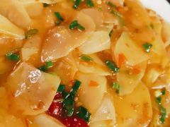 -黄桷树曹家私房菜(江与城店)