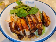 -美奈小馆·越南料理(中航城君尚购物中心店)