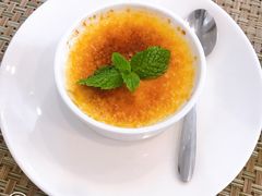 -Chom Cafe and Restaurant