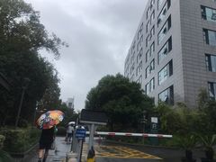 -淞虹路P+R停车场