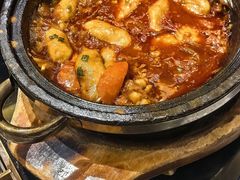 -东口码头·烧鸽子·鱼头泡饼·地方菜(金鹰悦城店)