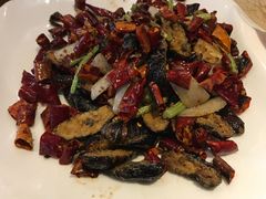 -喝丢一只鞋辣炒海鲜小烧烤(三八广场店)