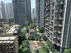-榛悦隆堡成都酒店(春熙路太古里店)