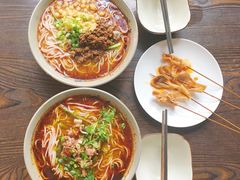 -丁丁猫重庆小面(徐州路店)