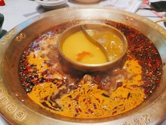 -哥老官重庆美蛙鱼头(宝山龙湖店)