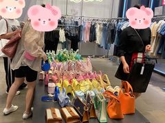 -URBAN REVIVO(深圳华润万象天地店)