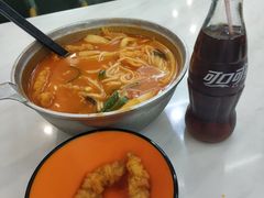 -汤小云火锅米线(钻汇广场店)