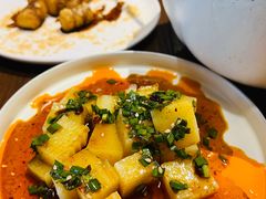 -肆海小川菜酒馆Wine Bistro (青年路店)