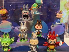 -泡泡玛特POPMART(蓝色港湾店)