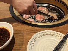 -炼火烤肉店