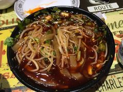 爱上小洋芋-椒点传统串串香