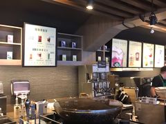 -星巴克(西藏路店)