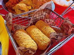 -BHC炸鸡(明洞总店)