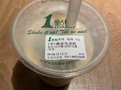 中杯燕麦乌龙奶茶-1点点(石家庄长安万达店)