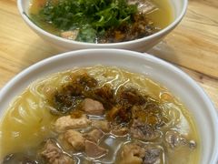 -文山荷鲜居(翠湖店)