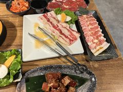 -山居屋炭火烧肉(厚街万达店)