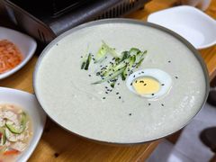 -亲昵春川鸡排(韩国美食街店)