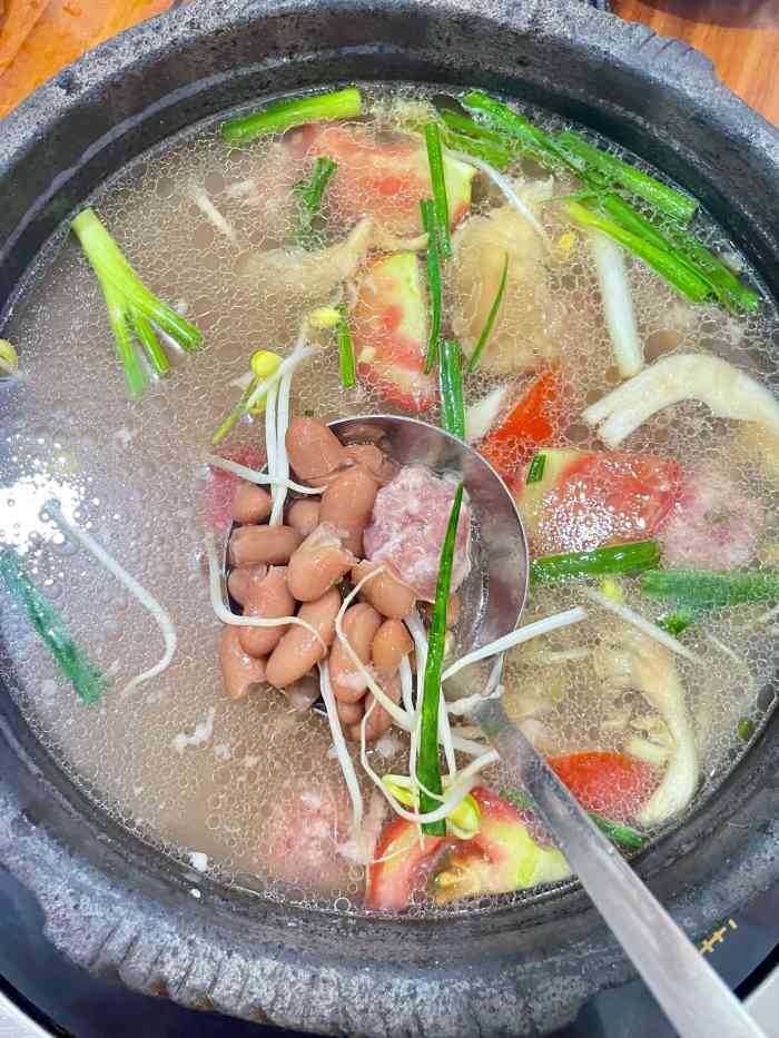 砂锅庄豆米火锅-"直接点了团购的套餐,肉圆子确实是自家做的.