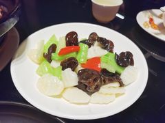 黑木耳炒淮山西芹-闽和南(深圳万象城店)