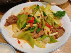 双椒炒牛肉-金翠河烧鹅粤式茶餐厅(龙湖三千集天街店)