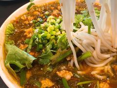铜锅米线-南蛮子(进贤路店)