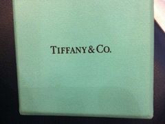 包装盒-Tiffany & Co.蒂芙尼
(武汉武商MALL店)
