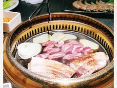 -嘿嘟嘟·肋条烧肉放题(爱融荟城店)