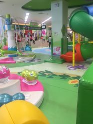 -孩子王童乐园(武汉永旺店)