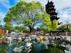-龙华寺