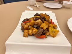 -香宫中餐厅·东北菜·铁锅炖·广式点心(哈尔滨香格里拉店)